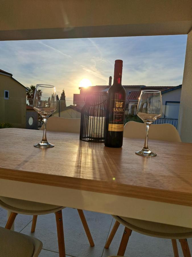 Apartmán Mala Smokva Vir Exteriér fotografie