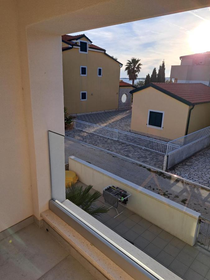 Apartmán Mala Smokva Vir Exteriér fotografie