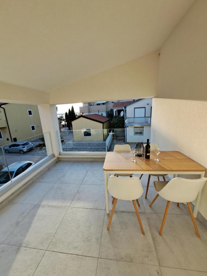 Apartmán Mala Smokva Vir Exteriér fotografie